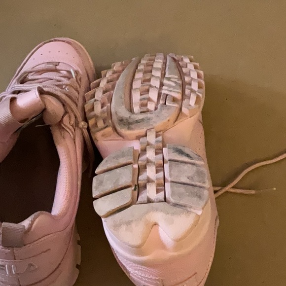 Pink Filas - Picture 7 of 7